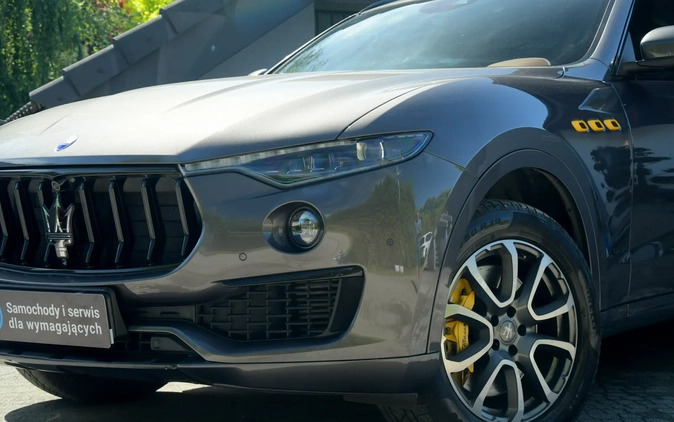 Maserati Levante cena 379900 przebieg: 94500, rok produkcji 2020 z Nowy Dwór Gdański małe 742